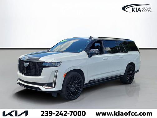 Crystal White Tricoat 2024 Cadillac Escalade ESV Sport Platinum