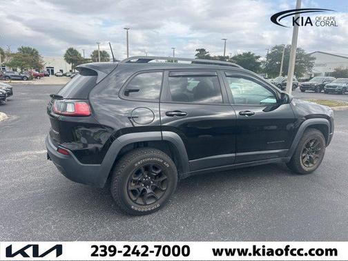 2021 Jeep Cherokee Trailhawk