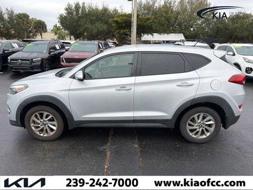 2018 Hyundai TUCSON SE