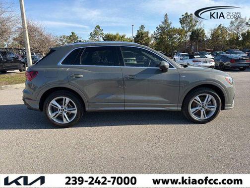 2022 Audi Q3 45 S line Premium