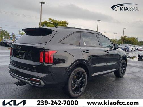 2023 Kia Sorento SX