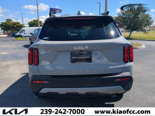 2022 Kia Sorento SX