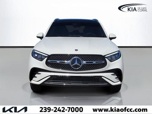 Polar White 2025 Mercedes-Benz GLC 300 4MATIC