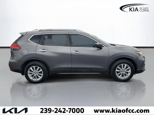 Gun Metallic 2017 Nissan Rogue SV