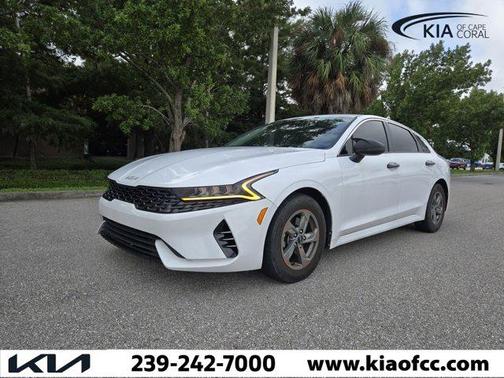 2022 Kia K5 LXS