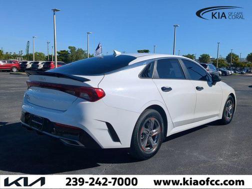 2022 Kia K5 LXS