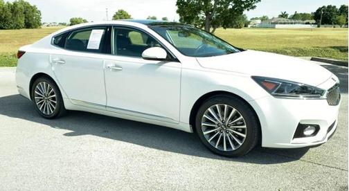 2017 Kia Cadenza Premium