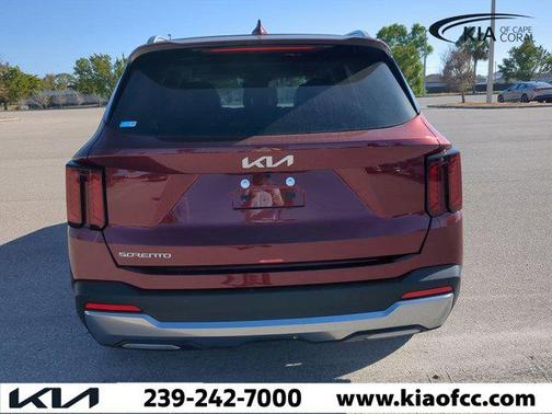 2025 Kia Sorento S