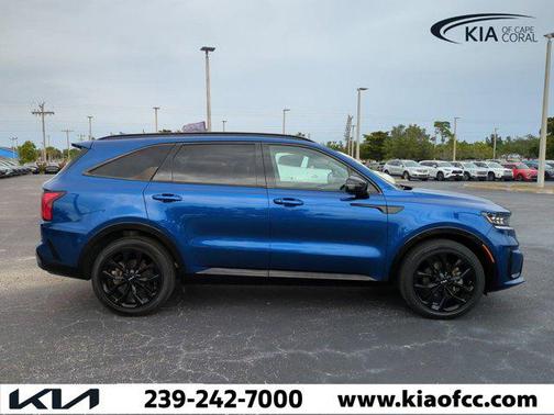 2022 Kia Sorento SX