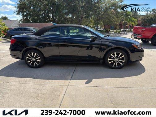 2014 Chrysler 200 S