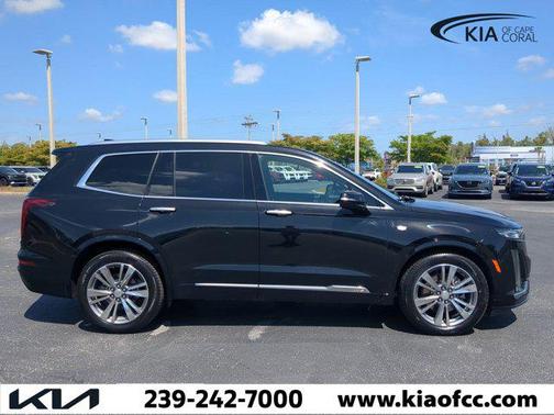 2023 Cadillac XT6 Premium Luxury FWD