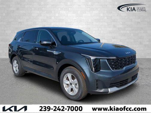 2025 Kia Sorento LX