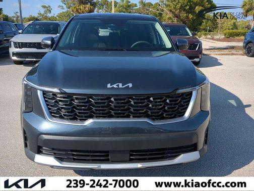 2025 Kia Sorento LX