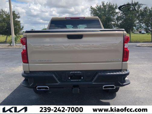 2022 Chevrolet Silverado 1500 Custom Trail Boss