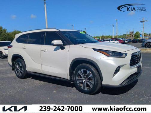 2021 Toyota Highlander XLE
