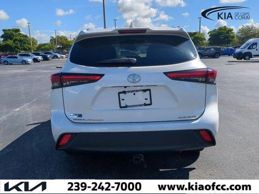 2021 Toyota Highlander XLE