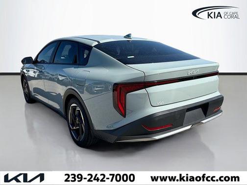 2026 Kia K4 EX