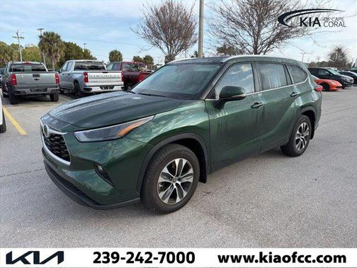 2025 Toyota Highlander XLE