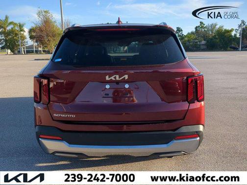 2025 Kia Sorento SX