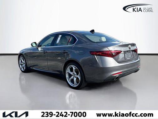 2023 Alfa Romeo Giulia Lusso AWD