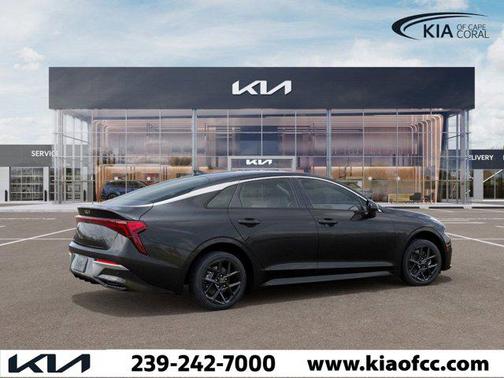 2025 Kia K5 LXS