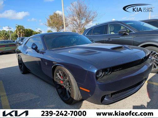 2015 Dodge Challenger SRT Hellcat