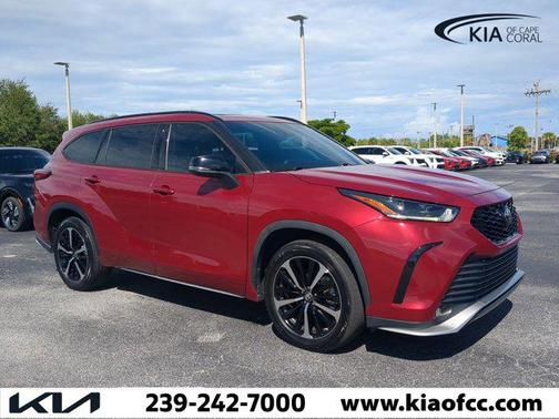 2022 Toyota Highlander XSE