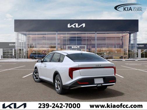Snow White Pearl 2026 Kia K4 LXS
