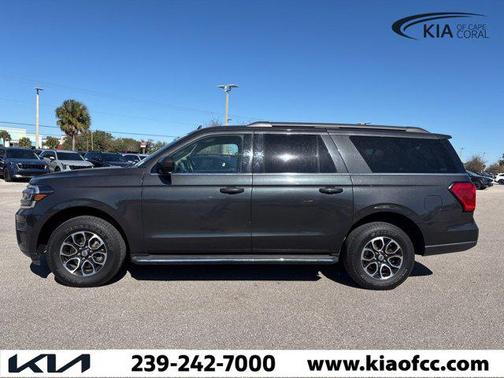 2022 Ford Expedition Max XLT