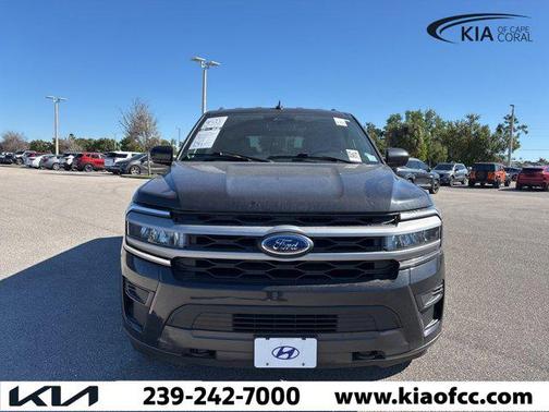 2022 Ford Expedition Max XLT