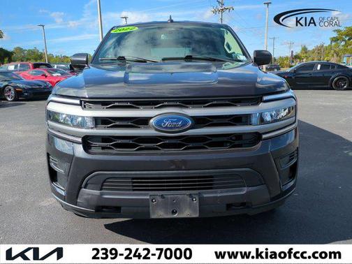 2022 Ford Expedition Max XLT