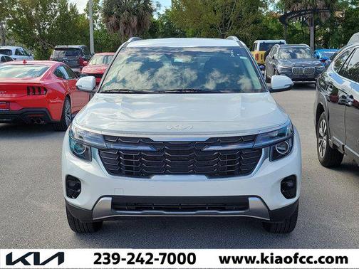 Snow White Pearl 2025 Kia Seltos S