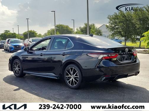 Midnight Black Metallic 2023 Toyota Camry SE