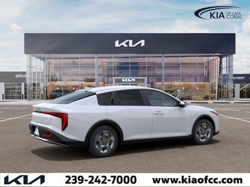 Snow White Pearl 2026 Kia K4 LX