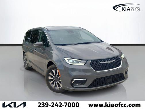 Ceramic Gray Clearcoat 2022 Chrysler Pacifica Hybrid Touring L