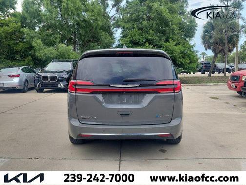 Ceramic Gray Clearcoat 2022 Chrysler Pacifica Hybrid Touring L