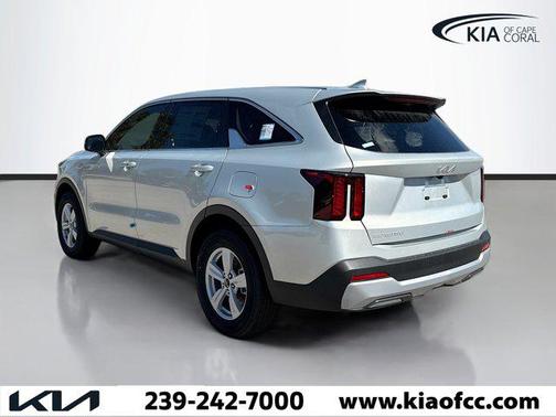 2026 Kia Sorento LX