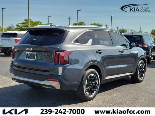 2024 Kia Sorento S