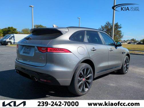 2019 Jaguar F-PACE S