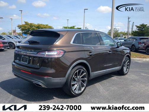 2019 Lincoln Nautilus Reserve