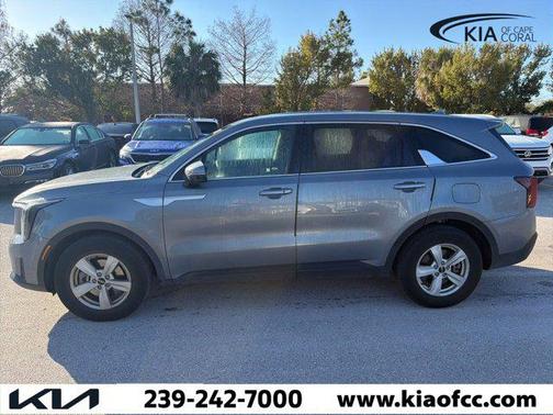 2024 Kia Sorento LX