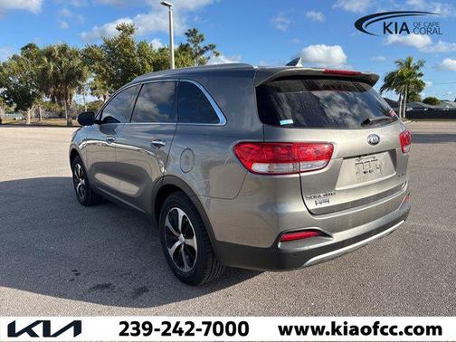 2016 Kia Sorento EX