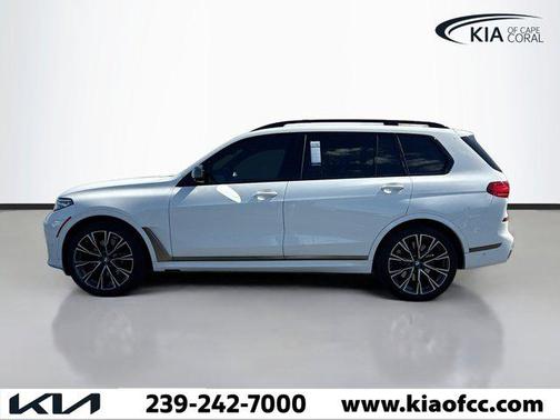 2020 BMW X7 M50i