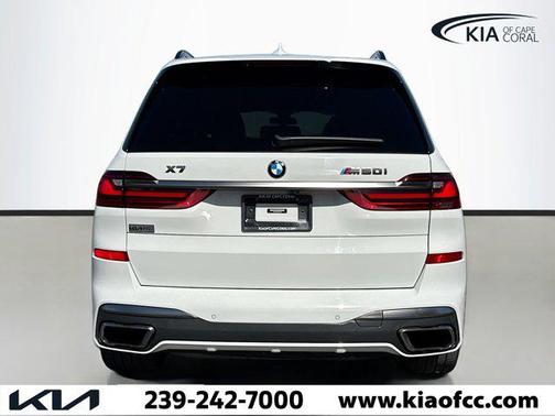 2020 BMW X7 M50i