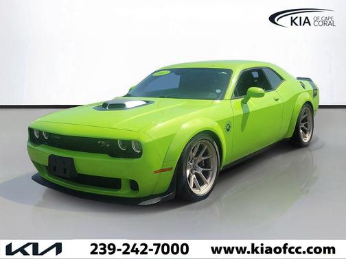 Sublime Metallic Clearcoat 2023 Dodge Challenger R/T Scat Pack Widebody