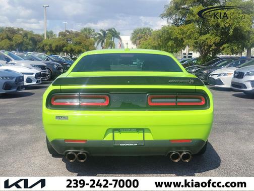Sublime Metallic Clearcoat 2023 Dodge Challenger R/T Scat Pack Widebody