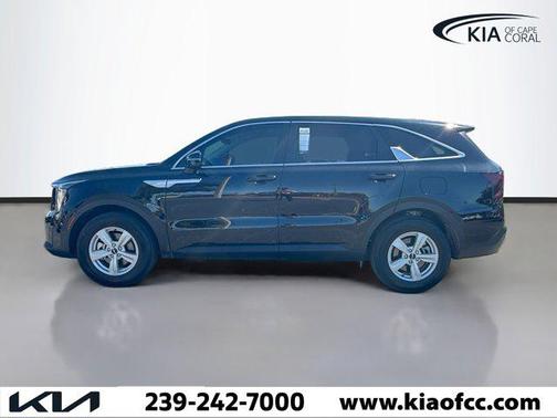 2025 Kia Sorento LX