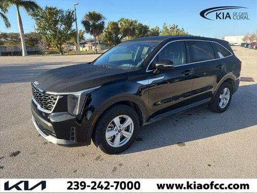 2025 Kia Sorento LX
