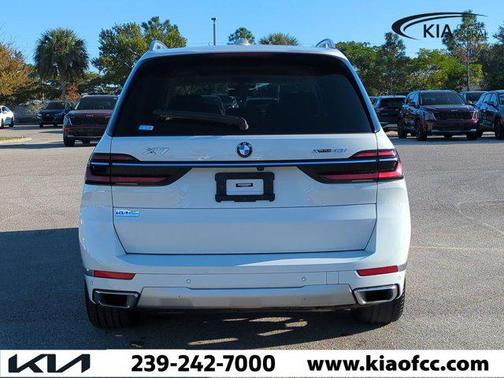 2024 BMW X7 xDrive40i