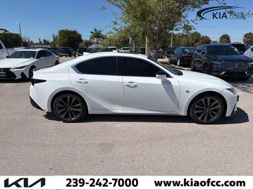 2022 Lexus IS 350 Base